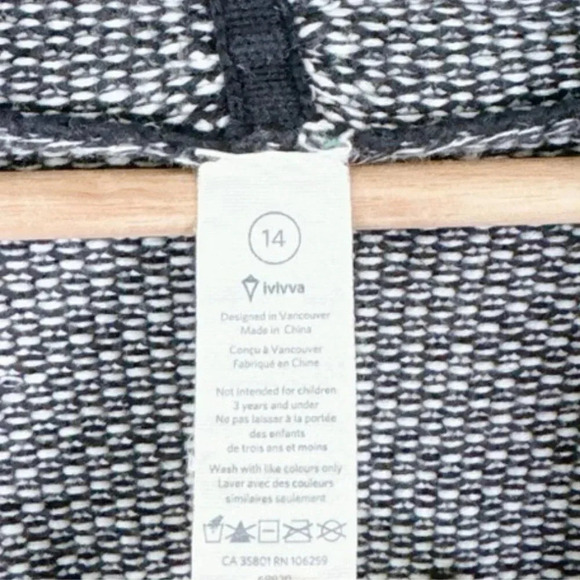 Ivivva Girls Size Feeling Toasty Cardigan Black Grey Stripe Wrap - Picture 11 of 16